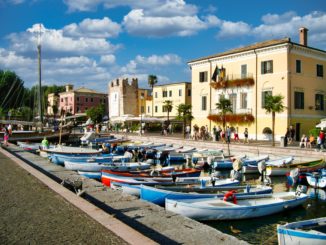 Hafen in Bardolino Bild: Bhayer CC BY-SA 3.0